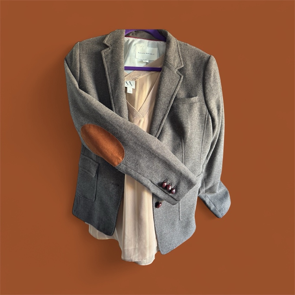 Banana Republic Equestrian brown tweed/56% wool women’s blazer